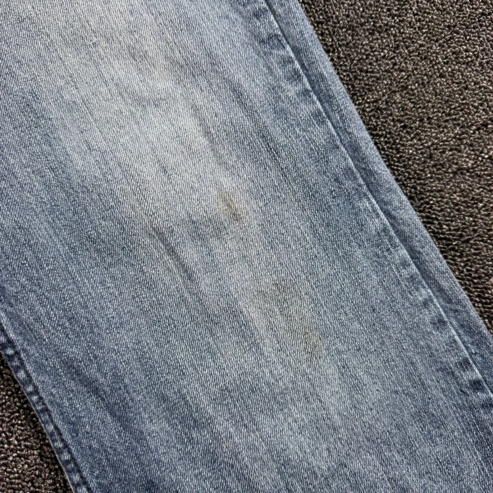 Vintage Y2K Levi's 514 Slim Straight Jeans Men's 36x34 Light Wash‎ Denim Grunge